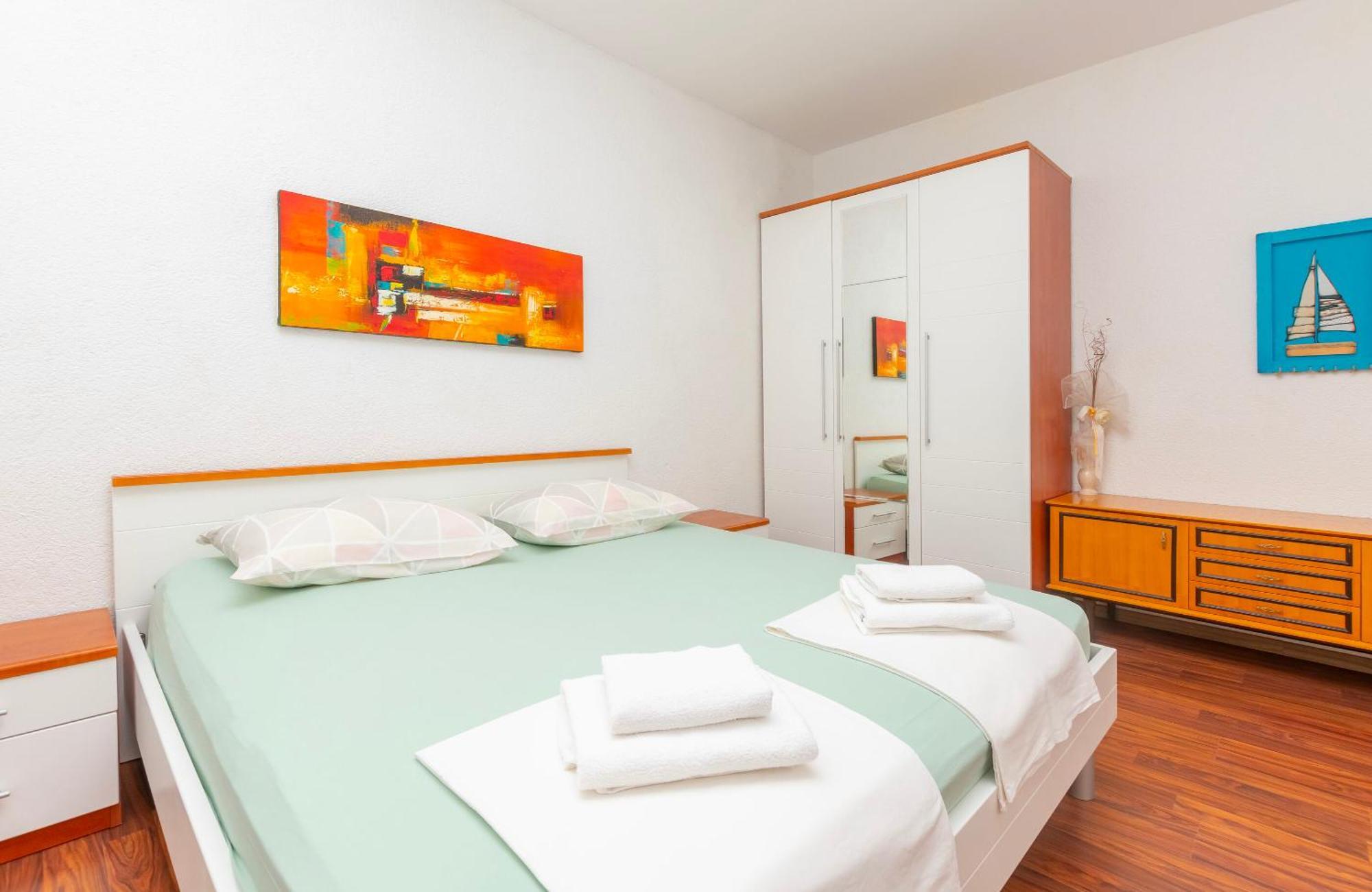Apartments Amulic Duce Bagian luar foto